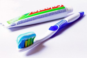 toothbrush-685326_960_720.jpg