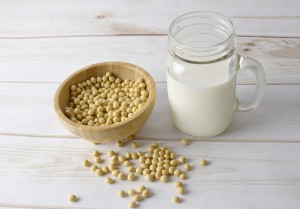 soy-milk-2263942_960_720.jpg