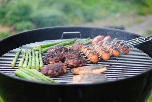 grilling-1081675_1920.jpg